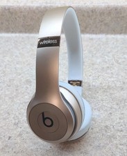 Beats solo dr. for sale  New Market