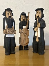 Set hand carved for sale  Concord
