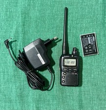 Yaesu ricetrasmittente portati usato  Palermo