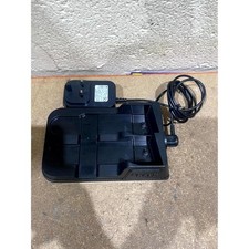 Base de carga de batería doble Shark negra portátil con adaptador YLS0483A-U2880802 segunda mano  Embacar hacia Mexico