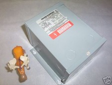 Transformador 750SV46F .750 KVA quadrado D 'SMC' H-1 240/120V  comprar usado  Enviando para Brazil