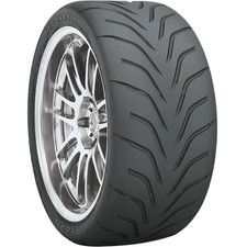 Gomme estive 215 usato  Fisciano