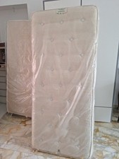 Materasso singolo 90x200 usato  Torino
