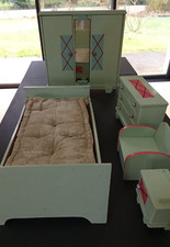 Mobilier chambre poupée d'occasion  Challans