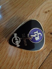 Broche Hard Rock Cafe sem localização STAFF TCB palheta de guitarra conferência de liderança 2010 comprar usado  Enviando para Brazil