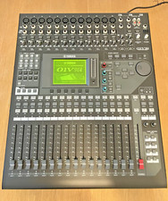 Yamaha 01v96i digital usato  Lesmo