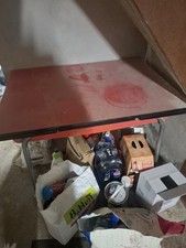 Table chaises salle d'occasion  Huelgoat