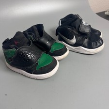 Lot pairs nike for sale  Rogers