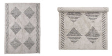 Lovely stylish rug for sale  POOLE
