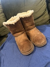 Ugg big kids for sale  Downey