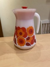 Pichet carafe couvercle d'occasion  La Ferté-Gaucher