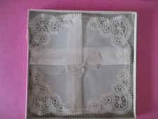 Mouchoir ancien bordé d'occasion  Vichy