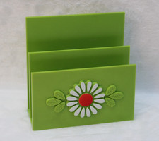 Bandeja organizadora de correio vintage verde maçã margaridas brancas carta 4" mod moderna comprar usado Bandeja organizadora de correio vintage verde maçã margaridas brancas carta 4" mod moderna comprar usado  Enviando para Brazil