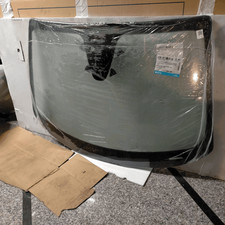52092961 parabrezza fiat usato  Italia