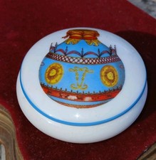 Petite bonbonniere porcelaine d'occasion  Bardos