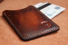 Carteira minimalista Victorinox feita à mão comprar usado Carteira minimalista Victorinox feita à mão comprar usado  Enviando para Brazil