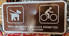 Placa vintage para cachorro e bicicleta aposentada City Sign Pet 9x18 MC, usado comprar usado  Enviando para Brazil