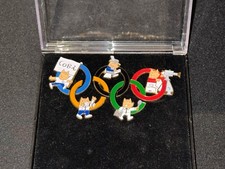 Lot pin badge d'occasion  Strasbourg-