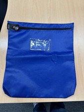 Versapak large cash for sale  WARWICK
