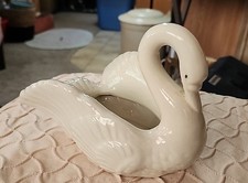 Vintage swan planter for sale Vintage swan planter for sale  New Plymouth