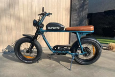 Vélo électrique super d'occasion  Vénissieux