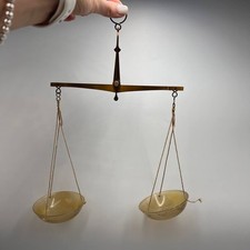 Antigo Pequeno Bolso Manual Balanças Gancho de Latão Copos de Celuloide Equilíbrio Marcado comprar usado  Enviando para Brazil