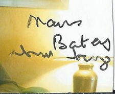 Mavis batey signed d'occasion  Expédié en France