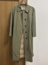 Burberry sizem olive d'occasion  Expédié en Belgium