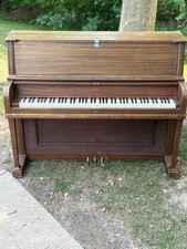 Good conditioned piano for sale  Brockport