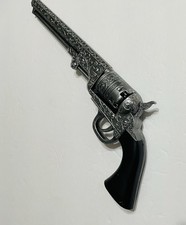 13" Espuma Prata Exército Colt Revólver Pistola Antiga Arma Cosplay Novo Fantasia Presente comprar usado 13" Espuma Prata Exército Colt Revólver Pistola Antiga Arma Cosplay Novo Fantasia Presente comprar usado  Enviando para Brazil