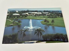 Sparkling fountains lake for sale Sparkling fountains lake for sale  College Grove