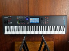 Yamaha modx7 semi d'occasion  Expédié en Belgium