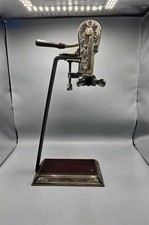 Abridor de garrafa de vinho Vintners Reserve 24" Bartop com parafuso de cortiça e suporte de mesa comprar usado Abridor de garrafa de vinho Vintners Reserve 24" Bartop com parafuso de cortiça e suporte de mesa comprar usado  Enviando para Brazil