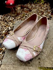 pavers shoes size 2 for sale pavers shoes size 2 for sale  GLOUCESTER