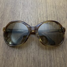 Óculos de sol feminino vintage anos 60 Creation Morel Ref 805 marrom acetato borboleta comprar usado Óculos de sol feminino vintage anos 60 Creation Morel Ref 805 marrom acetato borboleta comprar usado  Enviando para Brazil