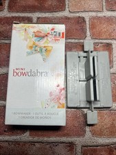 Mini Bowdabra Bowmaker Favores de Festa Decoração de Casamento Cabelo e Presente Arcos Artesanato em Papel comprar usado Mini Bowdabra Bowmaker Favores de Festa Decoração de Casamento Cabelo e Presente Arcos Artesanato em Papel comprar usado  Enviando para Brazil