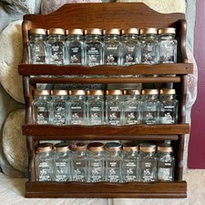 Antigo Griffith’s Crystal Food Products 3 camadas rack de especiarias de madeira e 24 frascos de vidro comprar usado  Enviando para Brazil