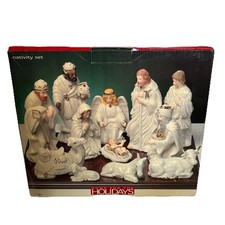 Vintage nativity porcelain for sale  Anaheim