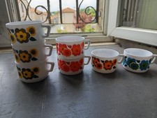 Lot tasses arcopal d'occasion  La Forêt-sur-Sèvre
