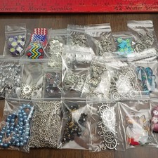 Lot bags jewelry for sale  Salisbury