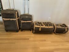 Four piece samsonite d'occasion  Expédié en Belgium