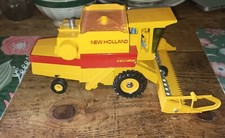 Tr85 new holland d'occasion  Amiens-