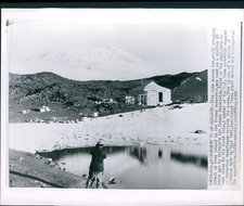 1956 Monument Explorer cabana de madeira ilha de Ross congelada antártica fio foto 8X10 comprar usado  Enviando para Brazil