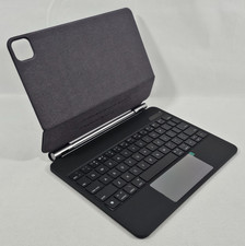 Capa com teclado para iPad Air M2 2024 11" preta retroiluminada Bluetooth trackp magnético comprar usado  Enviando para Brazil