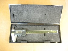 Pinça Mitutoyo 0-150mm Absolute Digimatic Vernier somente métrica comprar usado  Enviando para Brazil