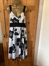 debenhams black white dress for sale debenhams black white dress for sale DEESIDE
