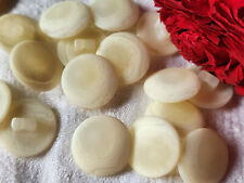 Lot boutons blanc d'occasion  Senozan