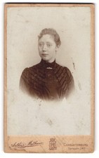 Fotografie Arthur Mathaus, Berlin-Charlottenburg, Spreestr. 34, Junge Dame im K  comprar usado  Enviando para Brazil