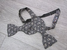 Patterned adjustable piccadill for sale  LEEDS
