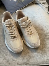 Women carvela beige for sale  NEWPORT